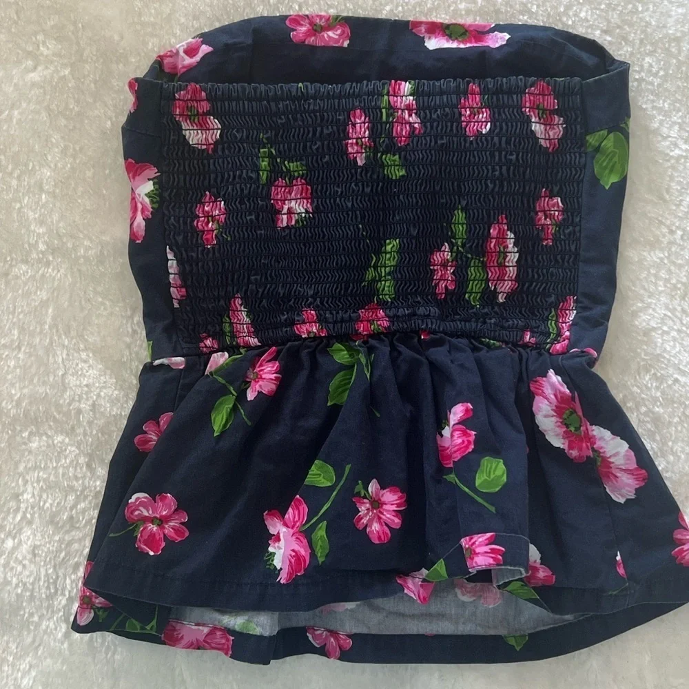 Hollister Floral Print Top - Picture 3 of 6